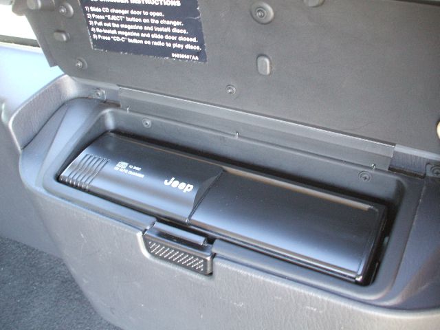 2004 Jeep Grand Cherokee Super