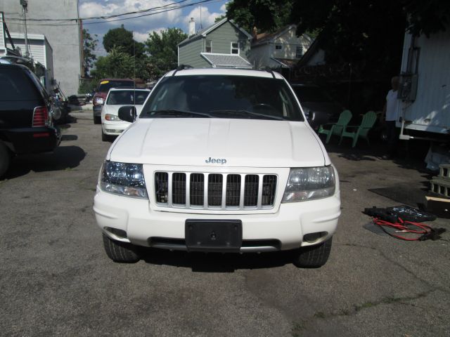2004 Jeep Grand Cherokee 4dr 114 WB W/4.6l AWD