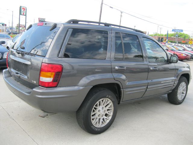 2004 Jeep Grand Cherokee Super