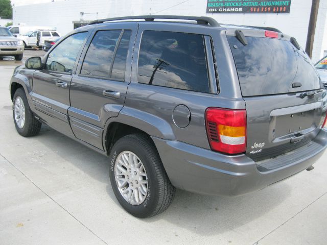 2004 Jeep Grand Cherokee Super