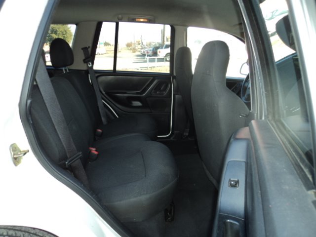 2004 Jeep Grand Cherokee LS