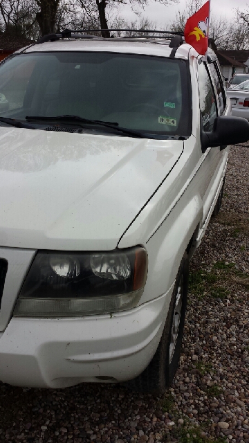 2004 Jeep Grand Cherokee LT Tv-dvdleathersunroof3rowcarfax Available