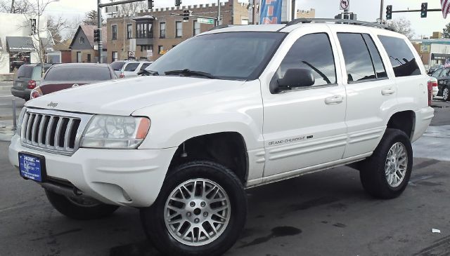 2004 Jeep Grand Cherokee Super