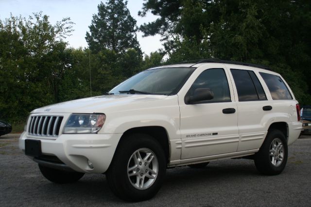 2004 Jeep Grand Cherokee 4dr 114 WB W/4.6l AWD