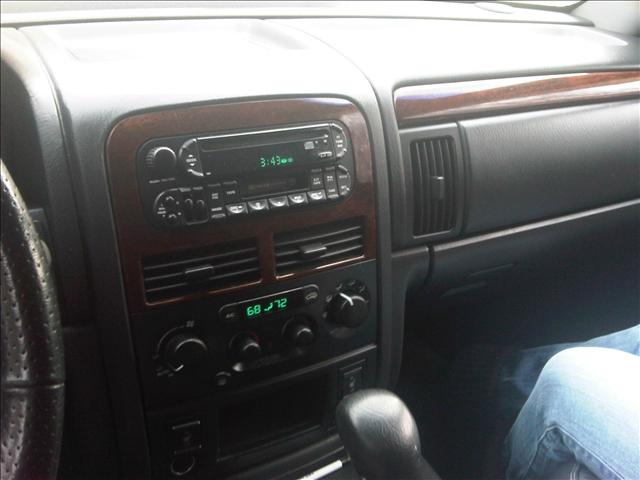 2004 Jeep Grand Cherokee Unknown
