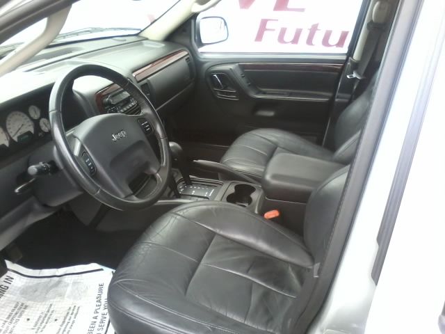 2004 Jeep Grand Cherokee Super