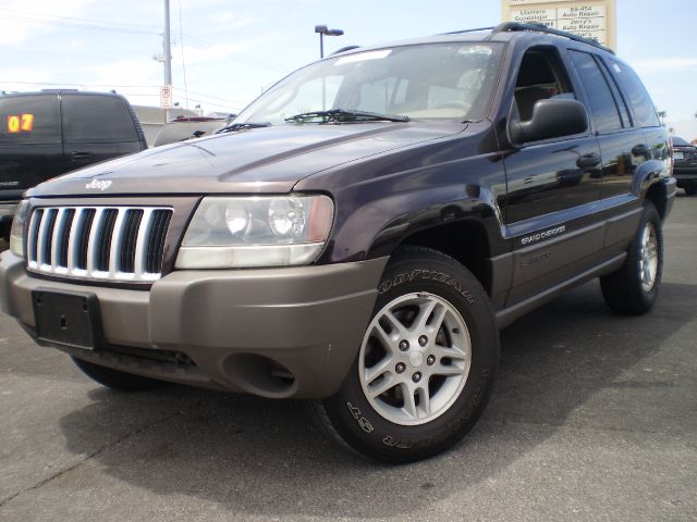 2004 Jeep Grand Cherokee Sedan 4dr