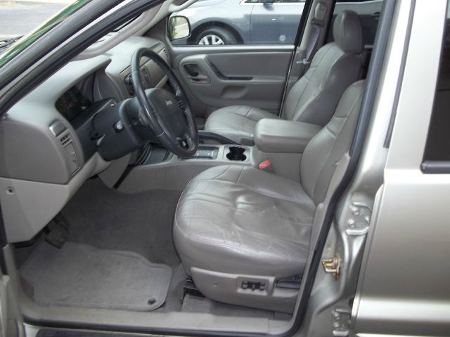 2004 Jeep Grand Cherokee X