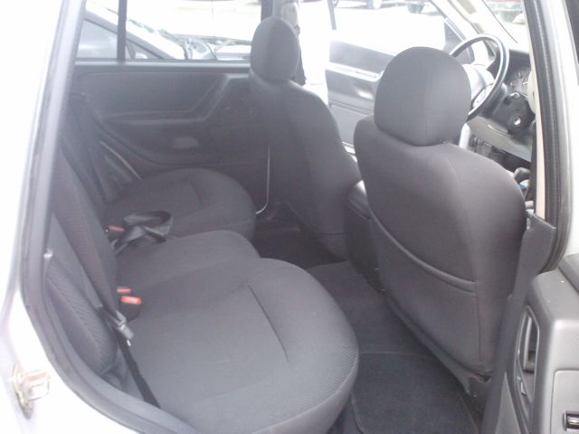2004 Jeep Grand Cherokee Base W/nav.sys