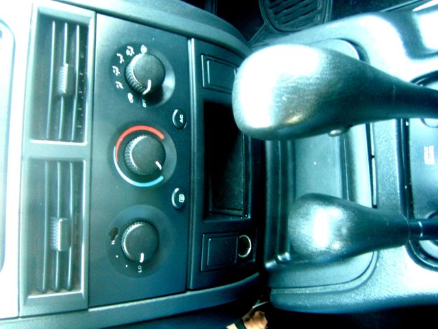 2004 Jeep Grand Cherokee Unknown