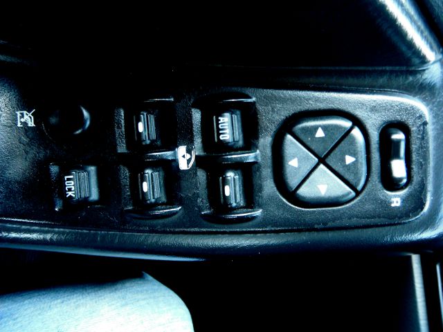 2004 Jeep Grand Cherokee Unknown