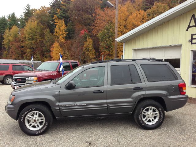 2004 Jeep Grand Cherokee 4dr 114 WB W/4.6l AWD