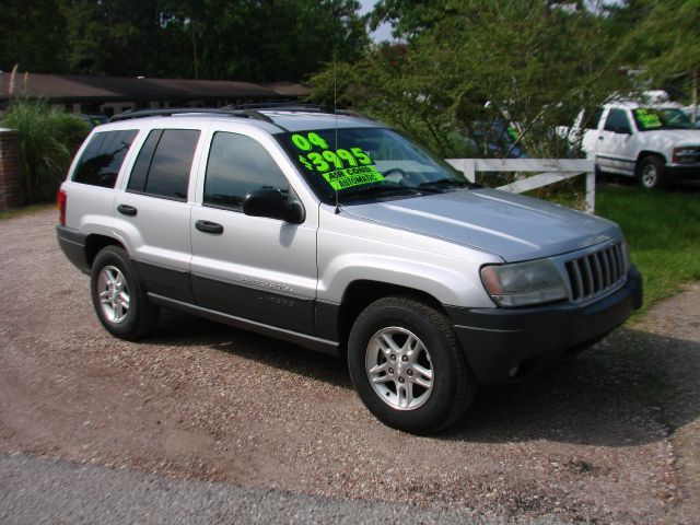 2004 Jeep Grand Cherokee Sedan 4dr