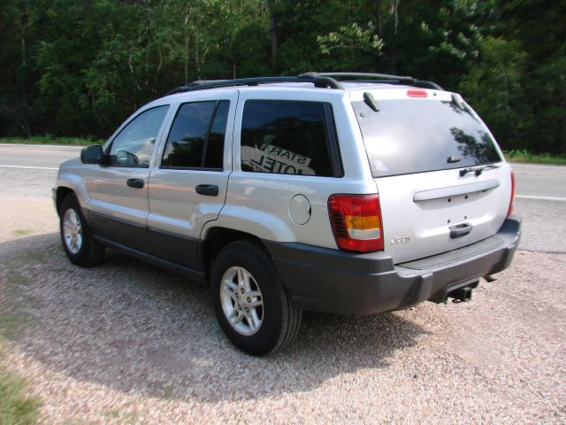 2004 Jeep Grand Cherokee Sedan 4dr