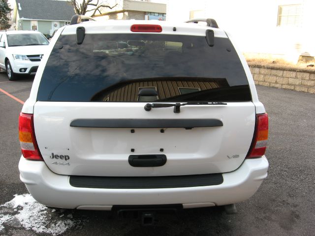 2004 Jeep Grand Cherokee 4dr 114 WB W/4.6l AWD