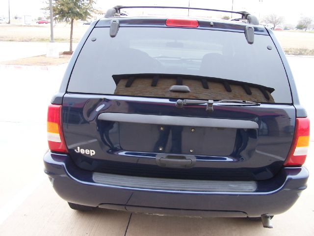 2004 Jeep Grand Cherokee LT Tv-dvdleathersunroof3rowcarfax Available