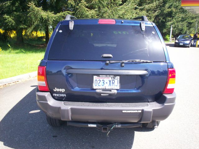 2004 Jeep Grand Cherokee LS