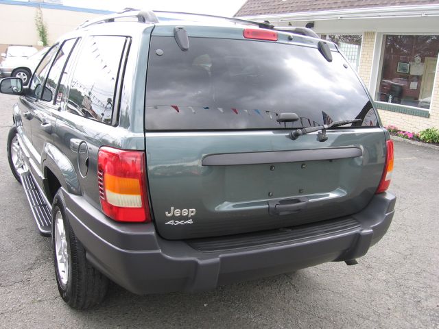 2004 Jeep Grand Cherokee 4dr 114 WB W/4.6l AWD