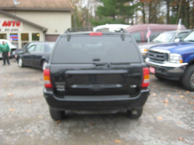 2004 Jeep Grand Cherokee 4dr 114 WB W/4.6l AWD