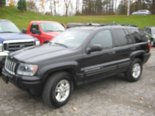 2004 Jeep Grand Cherokee 4dr 114 WB W/4.6l AWD