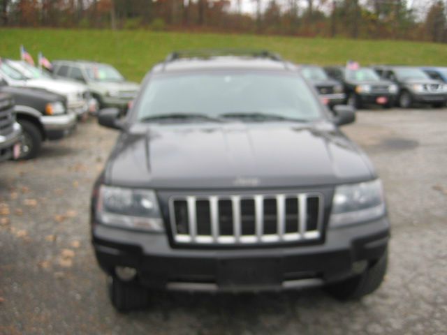 2004 Jeep Grand Cherokee 4dr 114 WB W/4.6l AWD