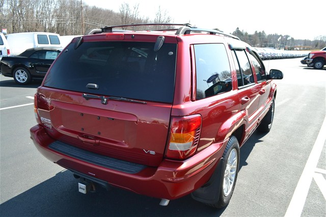 2004 Jeep Grand Cherokee SLT 25