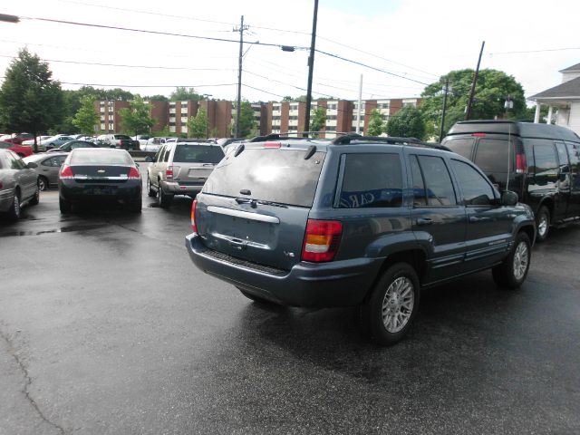 2004 Jeep Grand Cherokee Super
