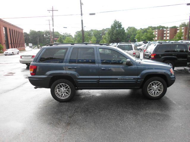 2004 Jeep Grand Cherokee Super