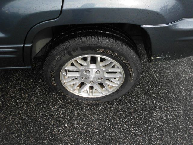 2004 Jeep Grand Cherokee Super