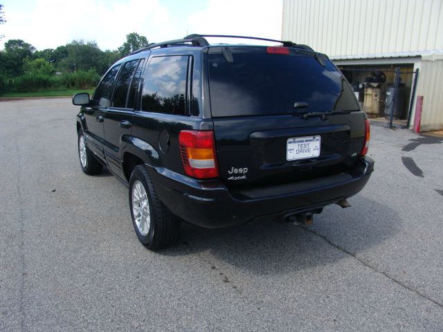 2004 Jeep Grand Cherokee Super