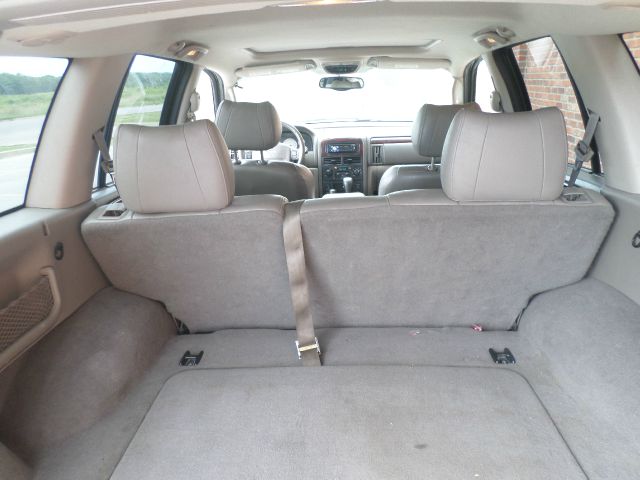 2004 Jeep Grand Cherokee Super