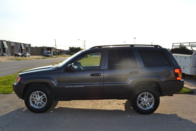 2004 Jeep Grand Cherokee Sedan 4dr
