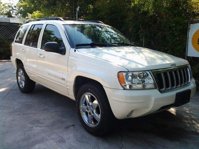 2004 Jeep Grand Cherokee Super