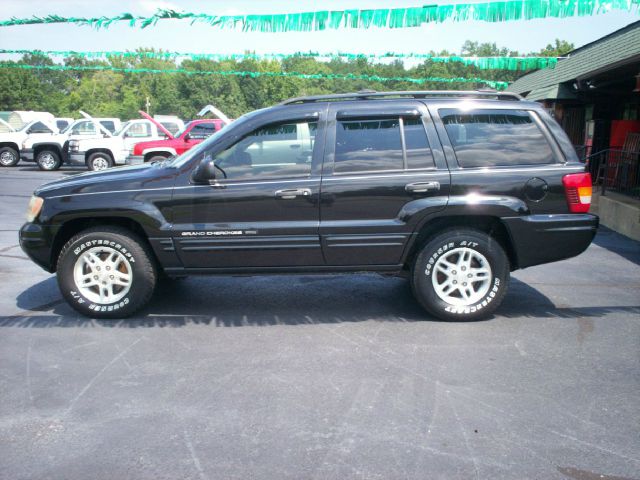 2004 Jeep Grand Cherokee 4dr 114 WB W/4.6l AWD