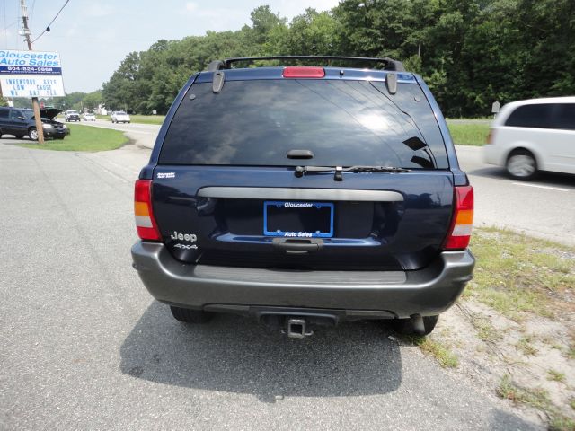 2004 Jeep Grand Cherokee LT Tv-dvdleathersunroof3rowcarfax Available