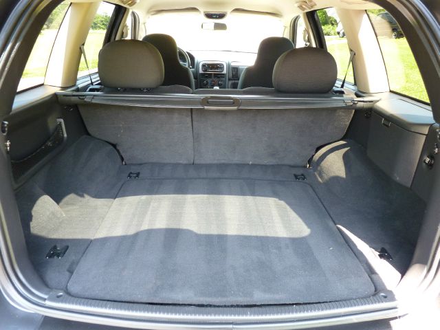 2004 Jeep Grand Cherokee 4dr 114 WB W/4.6l AWD