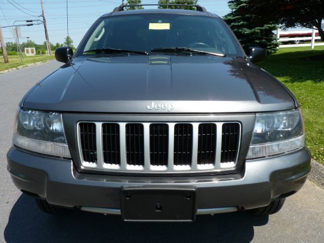 2004 Jeep Grand Cherokee 4dr 114 WB W/4.6l AWD