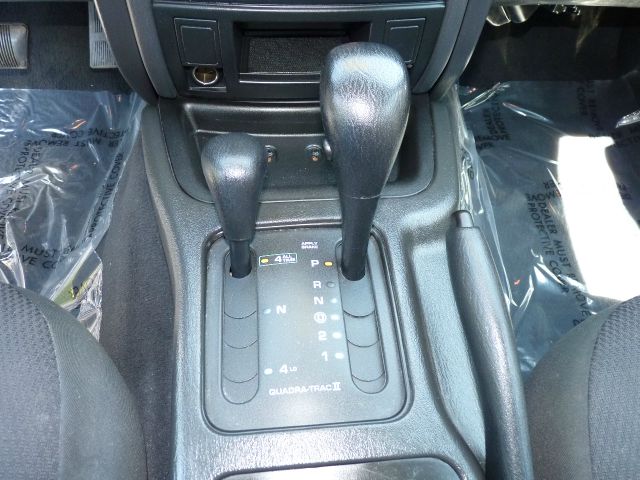 2004 Jeep Grand Cherokee 4dr 114 WB W/4.6l AWD