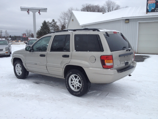 2004 Jeep Grand Cherokee 4dr 114 WB W/4.6l AWD