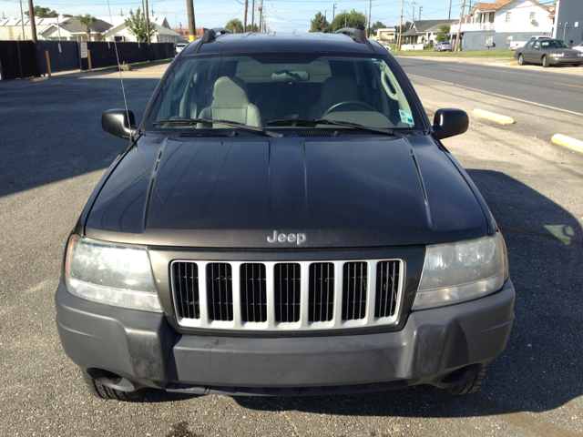 2004 Jeep Grand Cherokee Sedan 4dr