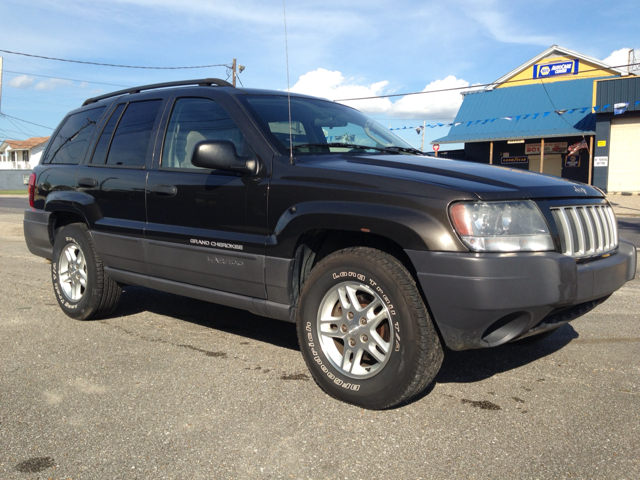 2004 Jeep Grand Cherokee Sedan 4dr