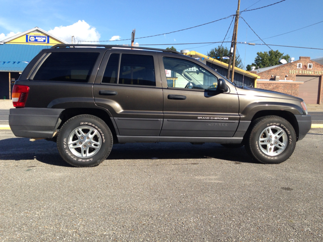 2004 Jeep Grand Cherokee Sedan 4dr