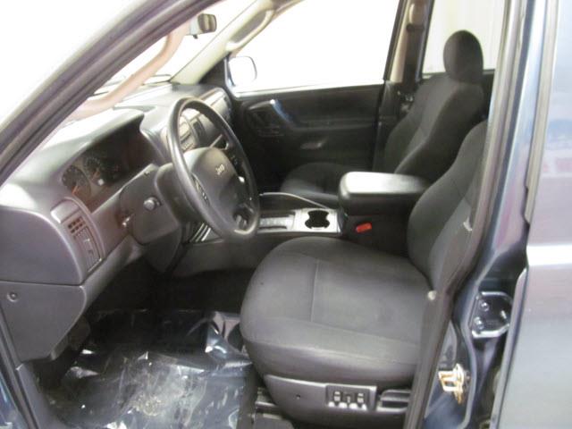 2004 Jeep Grand Cherokee LS