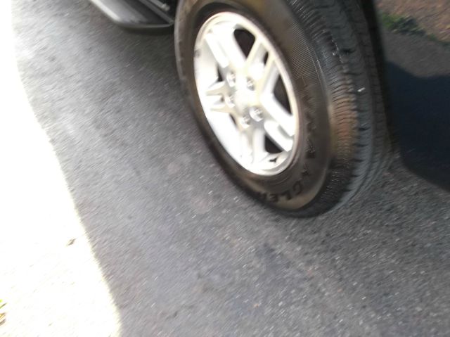 2004 Jeep Grand Cherokee 4dr 114 WB W/4.6l AWD