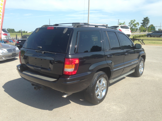 2004 Jeep Grand Cherokee 2.4i Sedan