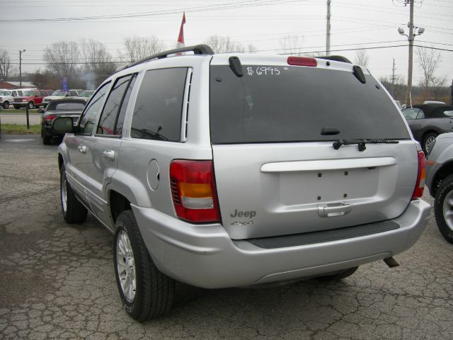 2004 Jeep Grand Cherokee Super
