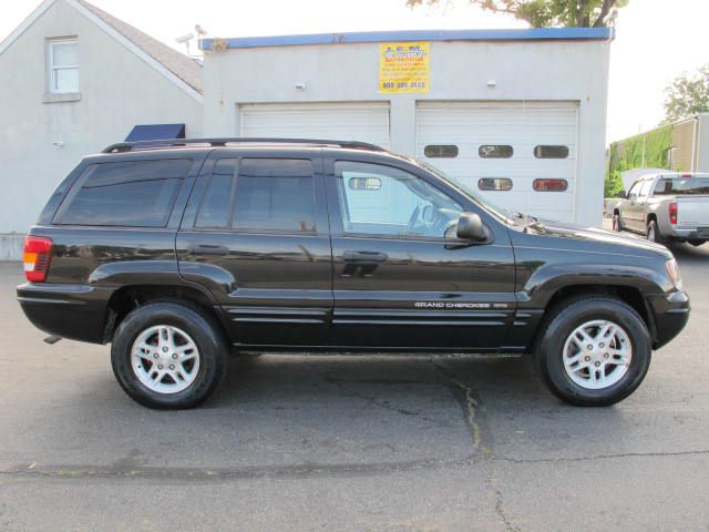 2004 Jeep Grand Cherokee 4dr 114 WB W/4.6l AWD
