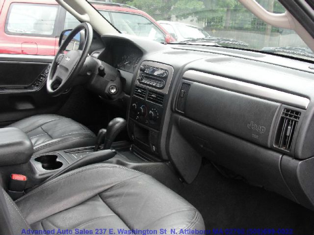 2004 Jeep Grand Cherokee 4dr 114 WB W/4.6l AWD