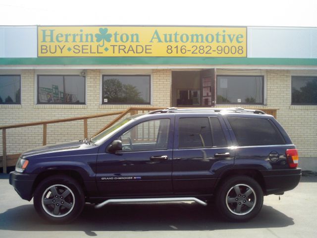 2004 Jeep Grand Cherokee SR5 AWD SUV
