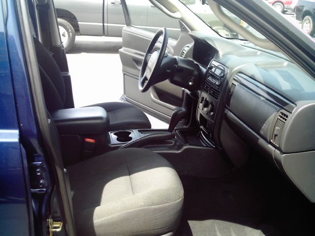 2004 Jeep Grand Cherokee SR5 AWD SUV